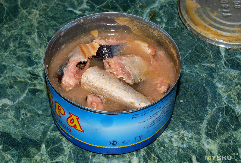 Рыба в консервной банке. Сайра рыба консервы. Консервированная рыба сайра. Сайра рыба консервы открытая. Консервы из рыбы сайра.