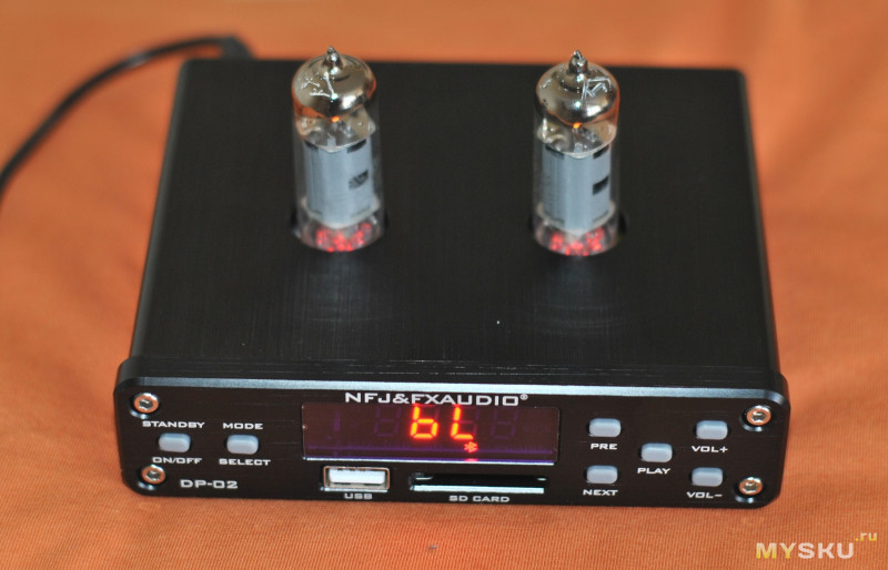 FX-Audio DP-02 Ламповый пред с плеером USB/SD и Bluetooth