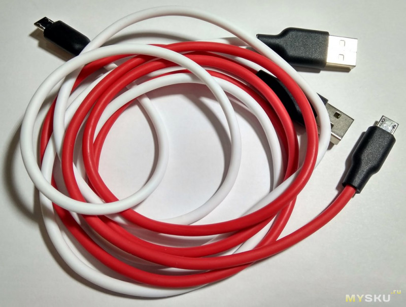 Силиконовый MicroUSB кабель от фирмы HOCO