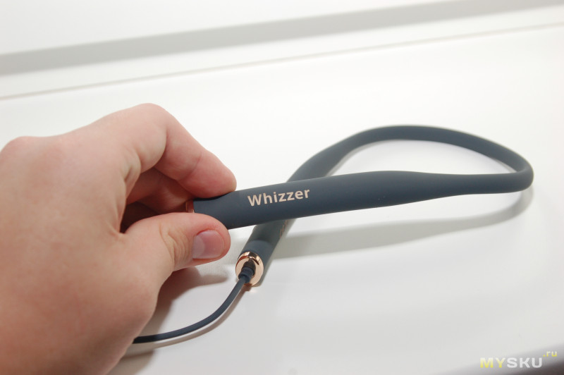Беспроводные наушники от компании Whizzer Whizzer AM1E обзор