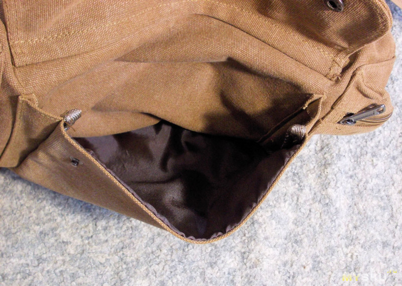Вместительный женский холщовый рюкзак в стиле кэжуал