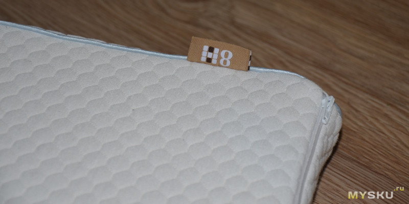 Подушка с эффектом памяти Xiaomi H8
