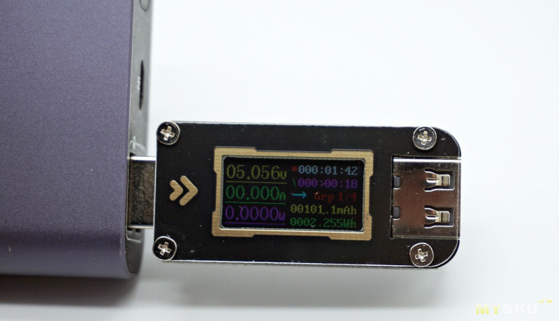 Новый USB тестер FNB28 с поддержкой триггеров QC2.0/QC3.0/FCP/SCP/AFC
