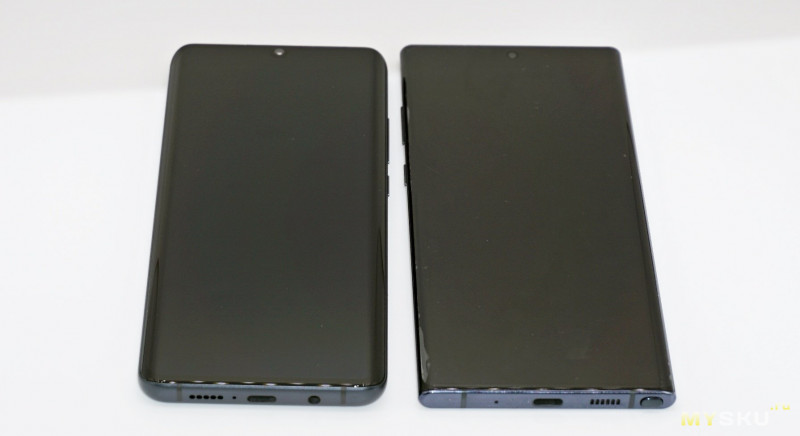Сравнение двух смартфонов Note 10:  Xiaomi Mi против Samsung Galaxy