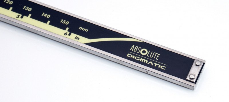 Цифровой штангенциркуль Mitutoyo Digimatic Absolute Caliper CD-6" CSX (150 мм)