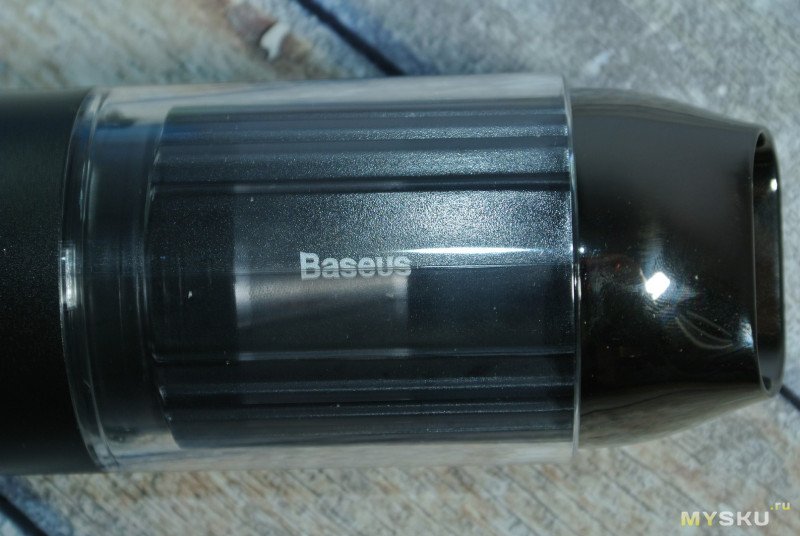 Автомобильный пылесос Baseus A3 помощник автомобилиста и компьютерного мастера.
