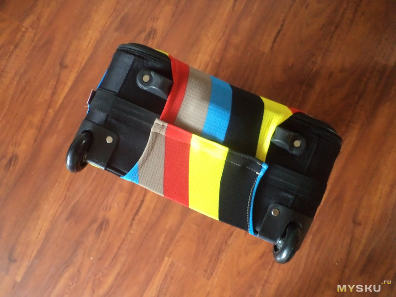 Чехлы для дорожных чемоданов: защита и индивидуализация багажа