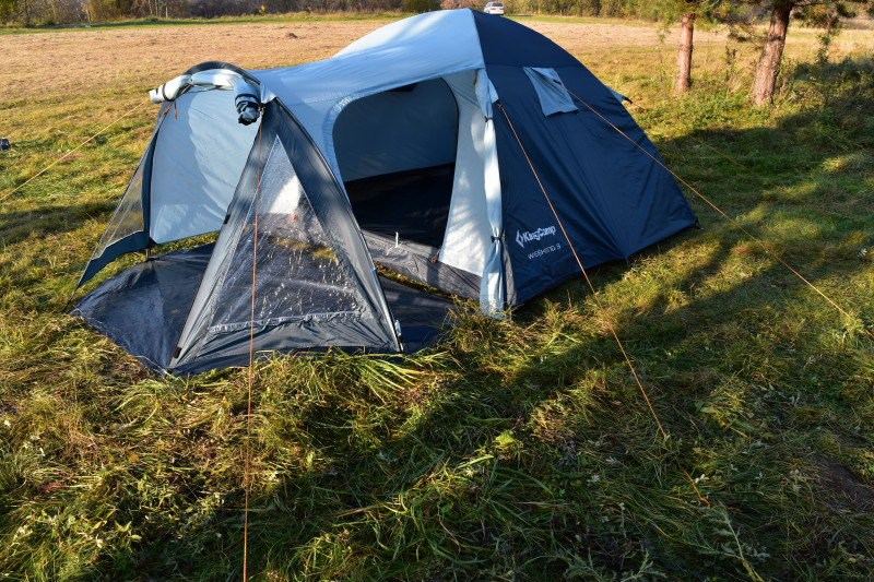 KingCamp Weekend 3 - просторная палатка для кемпинга