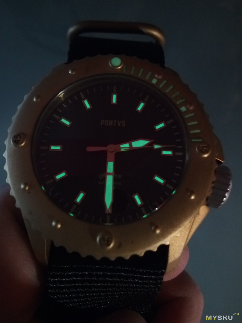 В Чили тоже делают часы: PONTVS BLACK HYDRA