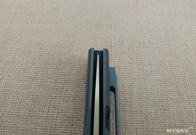 Нож Y-START LK5015. Флиппер весьма внушительной длины