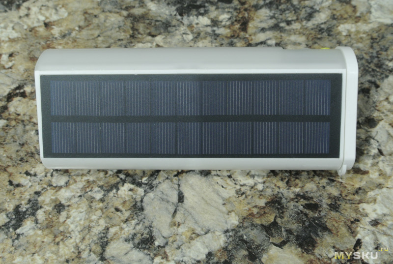 Brilex BLX-SL-002 светильник с аккумулятором, солнечной батареей и датчиком движения