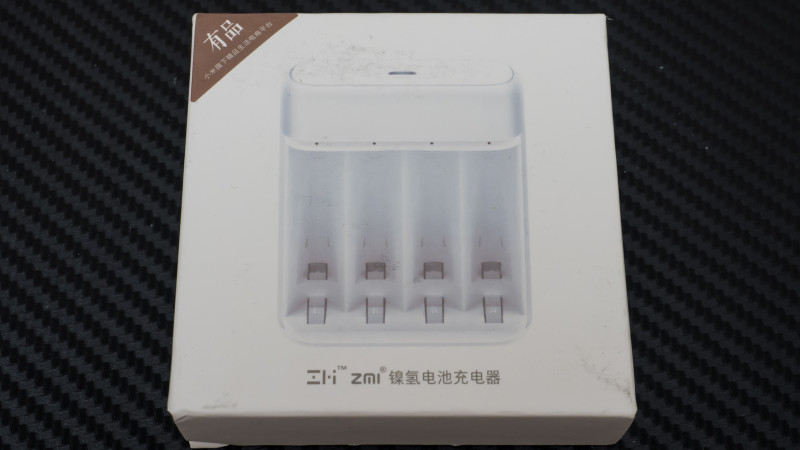 Компактная 4х слотовая зарядка для Ni-MH аккумуляторов АА и ААА  ZMI от Xiaomi