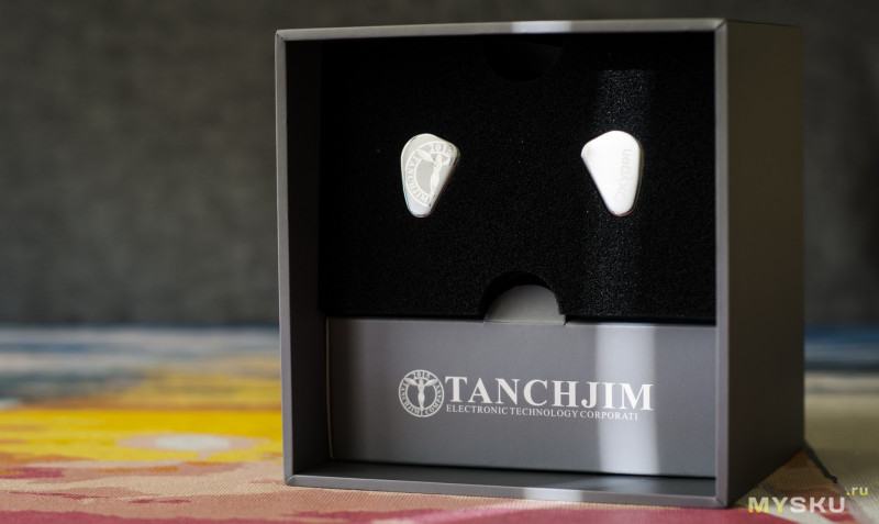 Tanchjim Oxygen — взвешенный и аккуратный звук динамических наушников