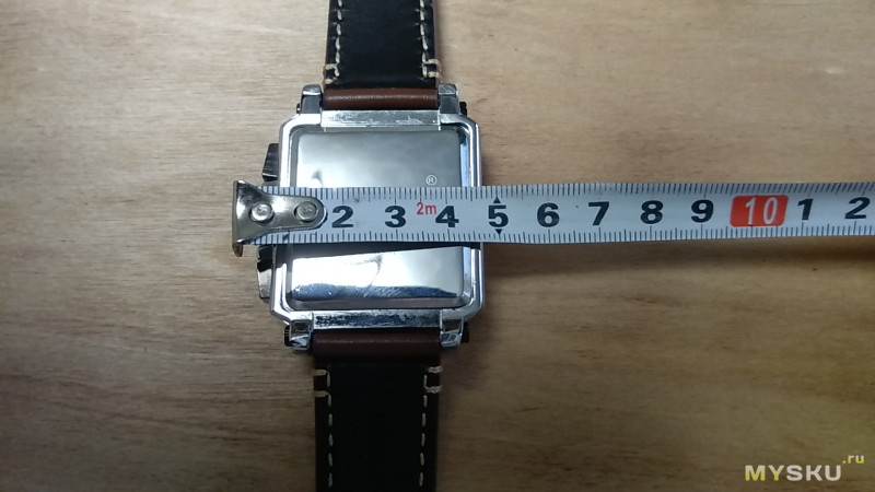 Мужские часы MEGIR 2061 с трех циферблатным секундомером и календарем.