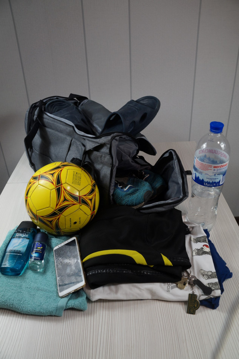 Обзор мужской сумки-ранца для путешествий и спорта