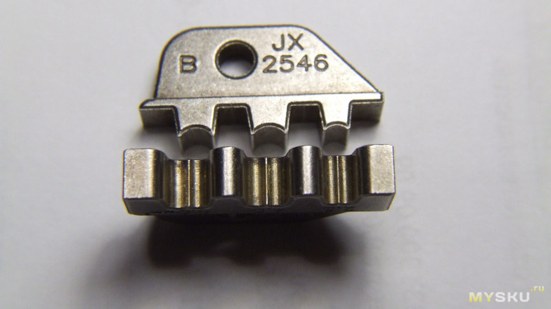 Пресс клещи для обжима авто клемм и других наконечников с сменными матрицами Meterk JX-1601