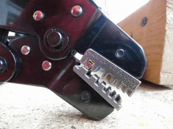 Пресс клещи для обжима авто клемм и других наконечников с сменными матрицами Meterk JX-1601