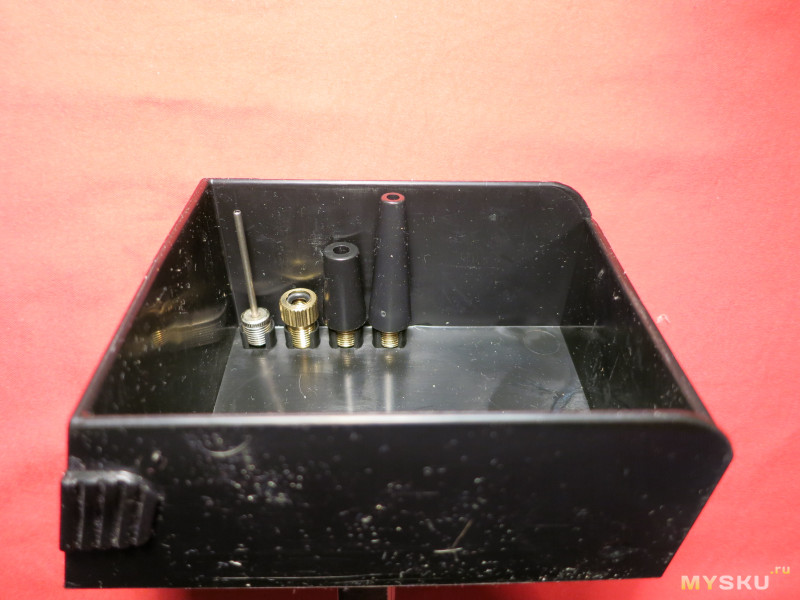 Портативный компрессор для машины, велосипеда, мяча и т. д. с питанием 12В