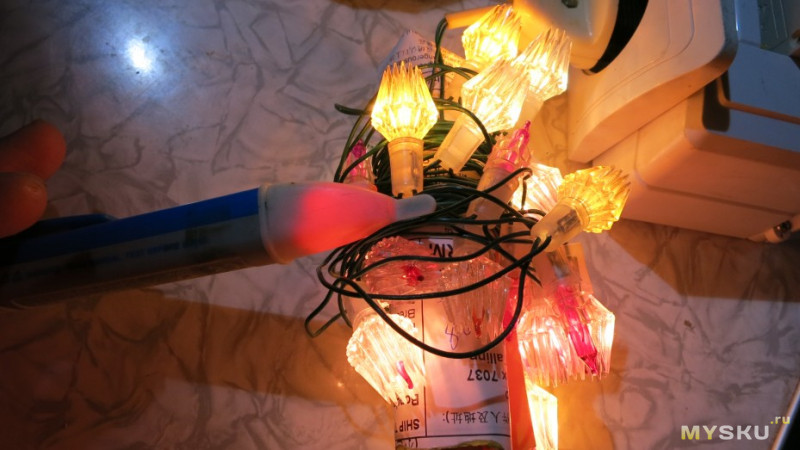 Теплый ламповый обзор ремонта гирлянды - быстрый поиск обрыва и восстановление 4 цветной китайской гирлянды на лампах