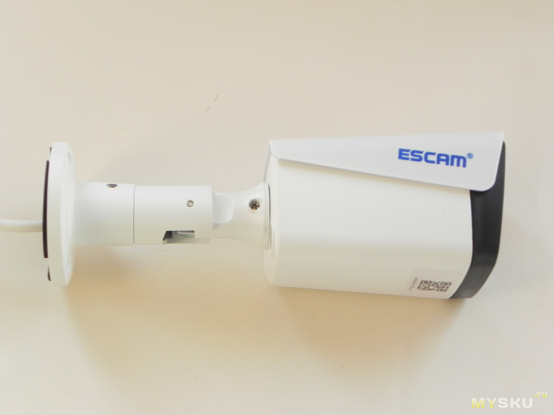Уличная IP камера ESCAM QH002