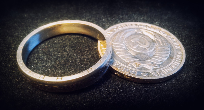 Как сделать кольцо из монеты?