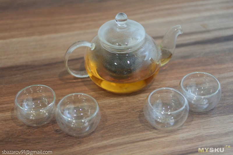 Стеклянный чайный сервиз: заварник, чаша подогрева, пиалы с двойным дном