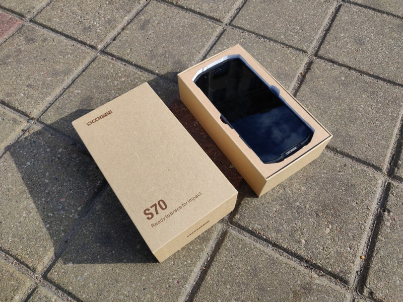 Doogee S70 + Gamepad G1 - первый в мире "игровой" защищенный смартфон!