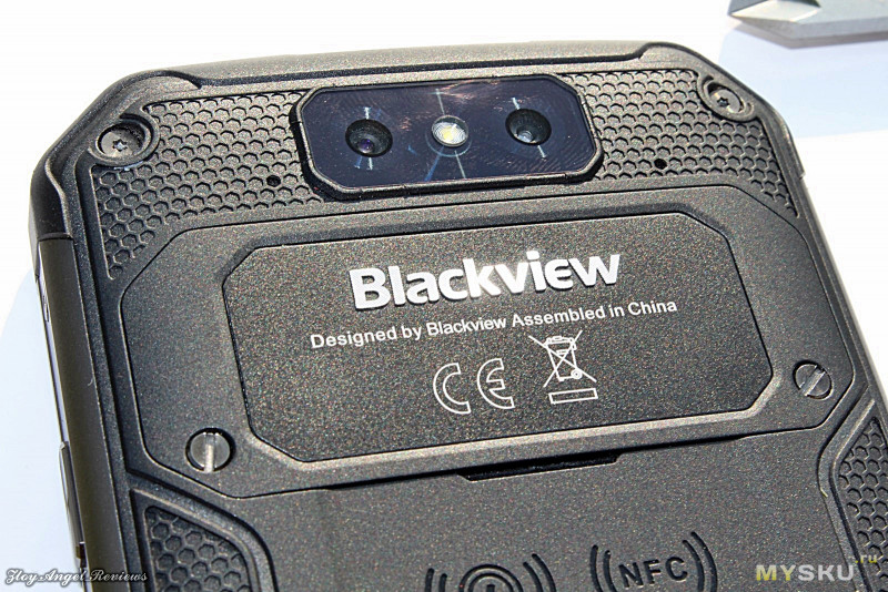 Интересная новинка в мире защищенных смартфонов Blackview BV9500. Обзор, краштест, погружение в воду.