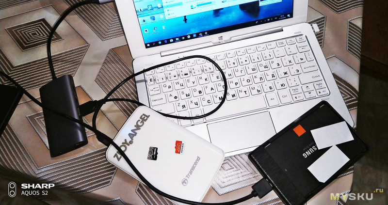 TypeС USB хаб от Ugreen. HDMI, RJ45, картридеры и 3х USB3.0 порта.