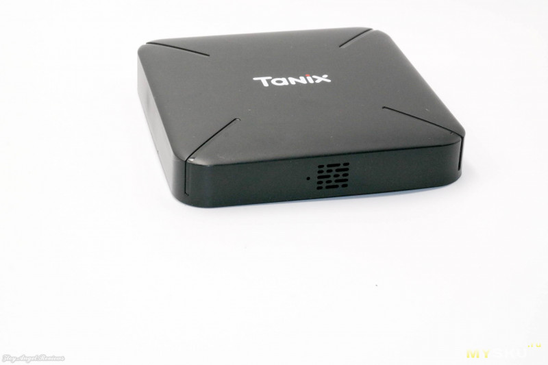 Бюджетный Тв бокс Tanix TX3 mini с элементарной прошивкой в LibreElec и ALICE UX