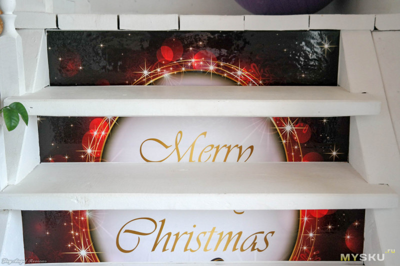 Рождественские наклейки на лестницу