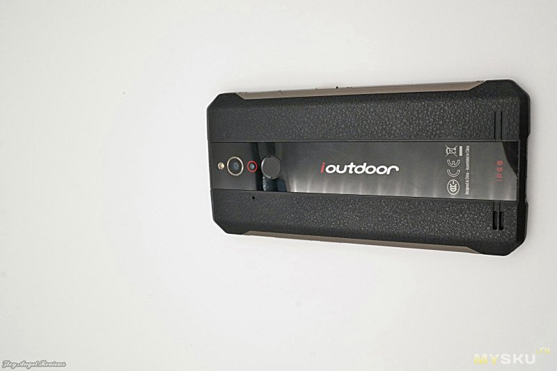 Тонкий защищенный смартфон Ioutdoor X