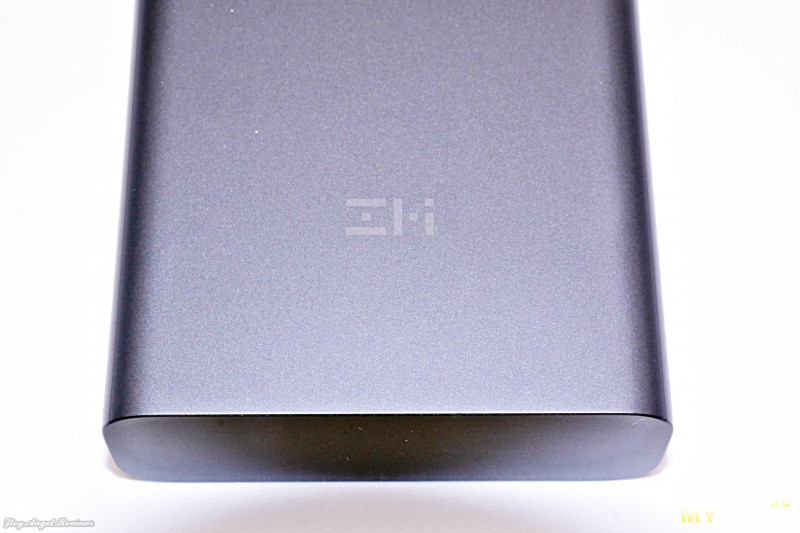 Повербанк Xiaomi ZMI QB822 на 20000мАч