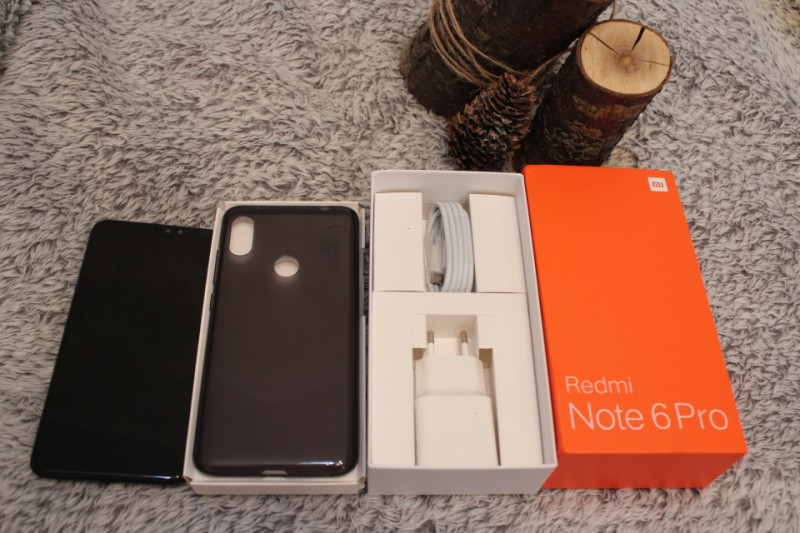 Xiaomi Redmi note 6 pro с Pandao.