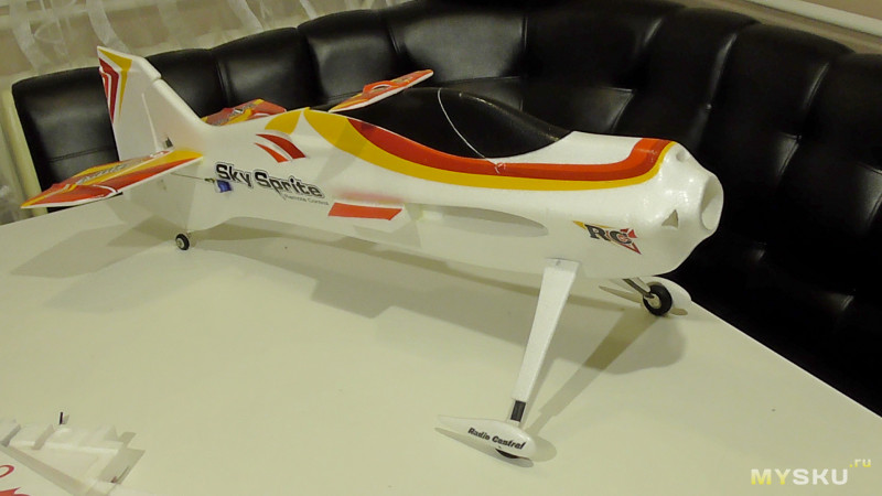 РУ модель - Sky Sprite F3D