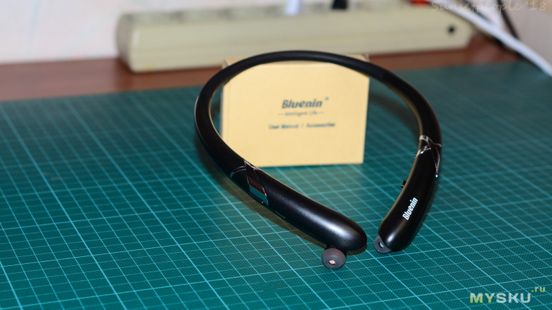 Bluetooth гарнитура Bluenin HWS-918