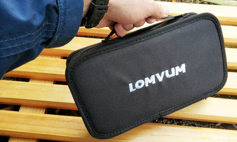 Электроотвертка Lomvum 4V Li-ion. Отличный универсальный инструмент с расширенным комплектом.