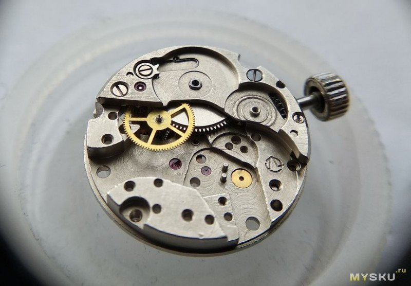 Женские часы "Луч" на калибре Луч 1809. Из цикла "Малоизвестные калибры"