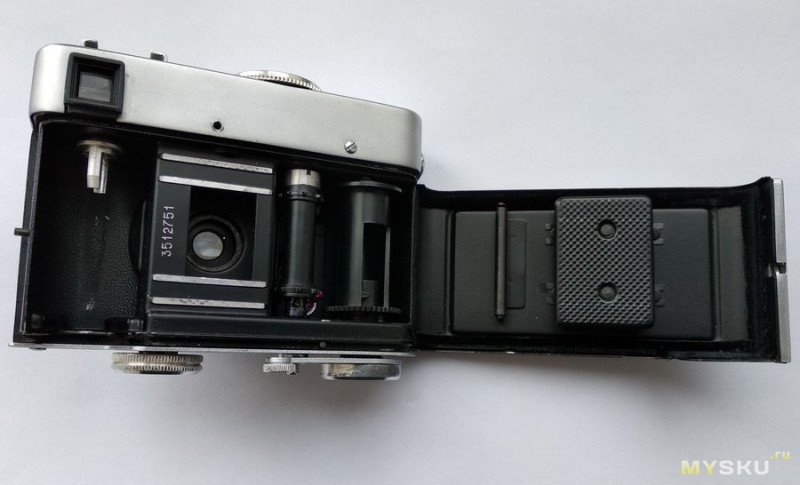 Фотоаппарат "Чайка-2М". Ремонт с частичной разборкой.