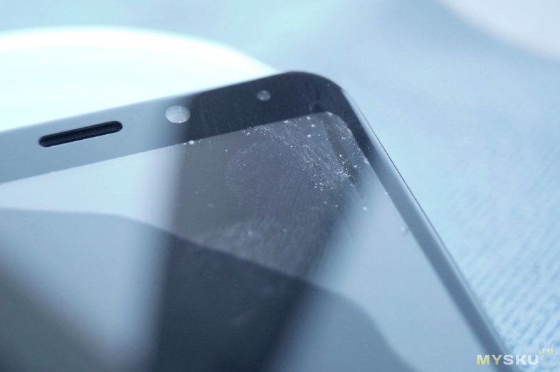 Телефон Redmi 5 Plus. Чистка и переклейка защитного  стекла смартфона, или не спеши менять на новое.