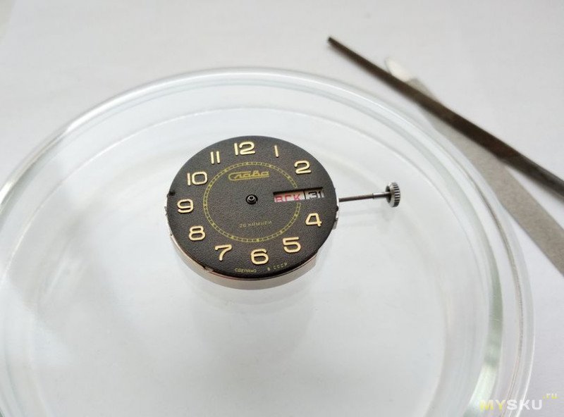 Часы "Слава" 2428. Ремонт циферблата.