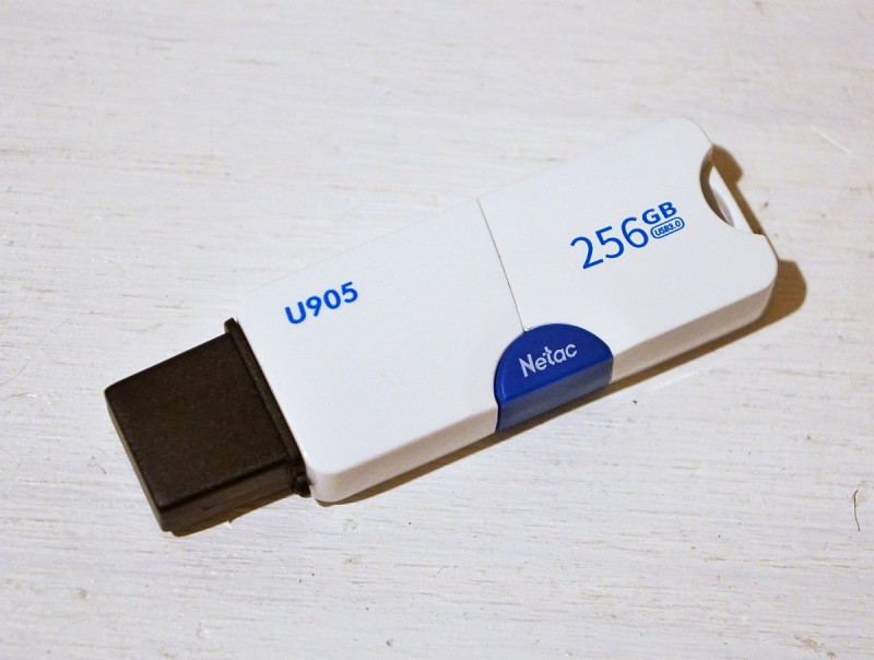 Колпачки для USB разъемов (5 шт.)
