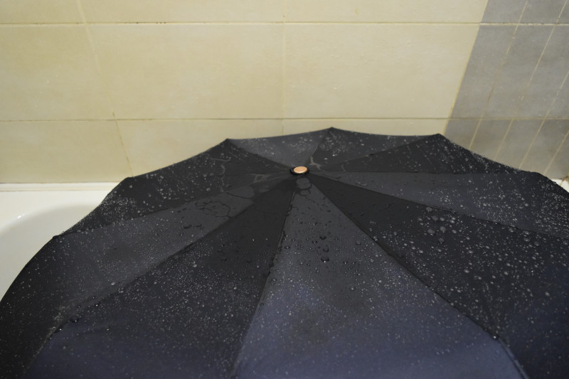 Taobao: Классический зонт Paradise китайского производителя. Крепкий мужской зонт