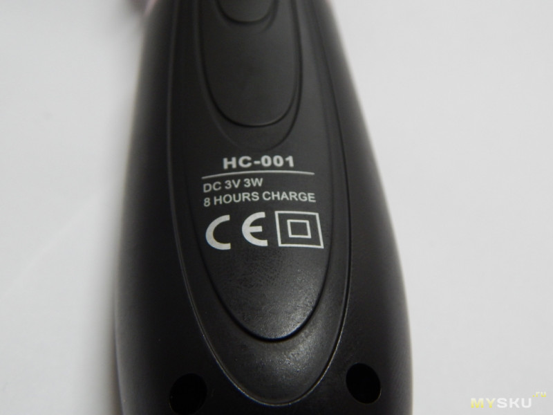 Аккумуляторная машинка для стрижки волос Kairui HC-001