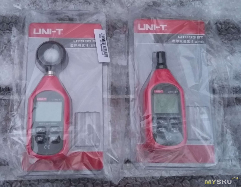 Пара приборов UNI-T c Bluetooth - люксметр UT383BT и гигрометр-термометр UT333BT