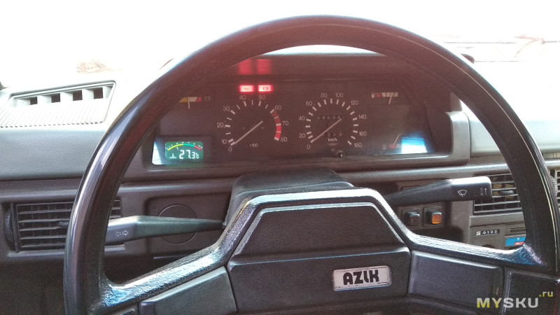 Датчик температуры ОЖ с LED экраном для любого автомобиля