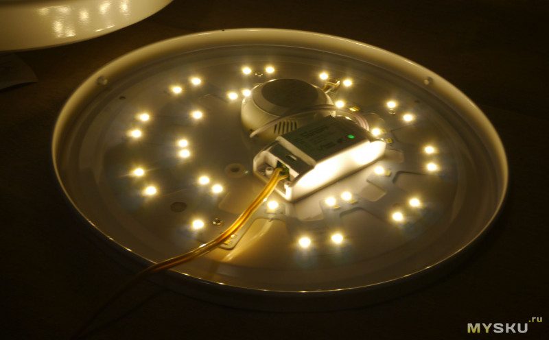 Потолочная LED люстра 24W, 72 светодиода плюс управление по WiFi.