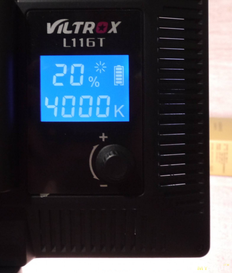 Viltrox L116T - фото, видео свет 15W с регулировкой яркости и световой температуры.