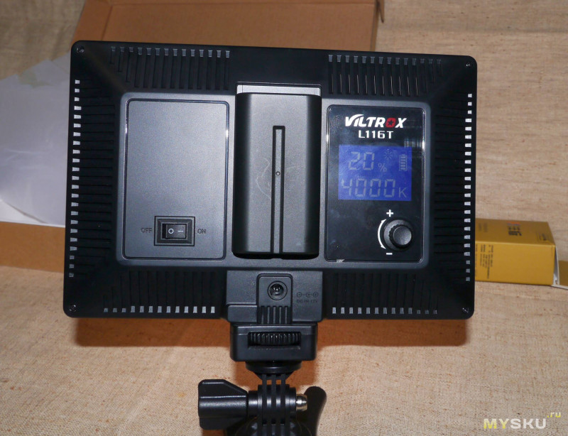 Viltrox L116T - фото, видео свет 15W с регулировкой яркости и световой температуры.