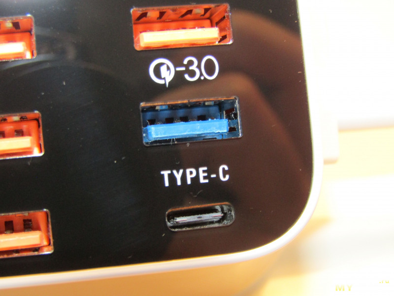 USB станция для зарядки на 8 портов с поддержкой QC 3.0 (имеется usb type c)